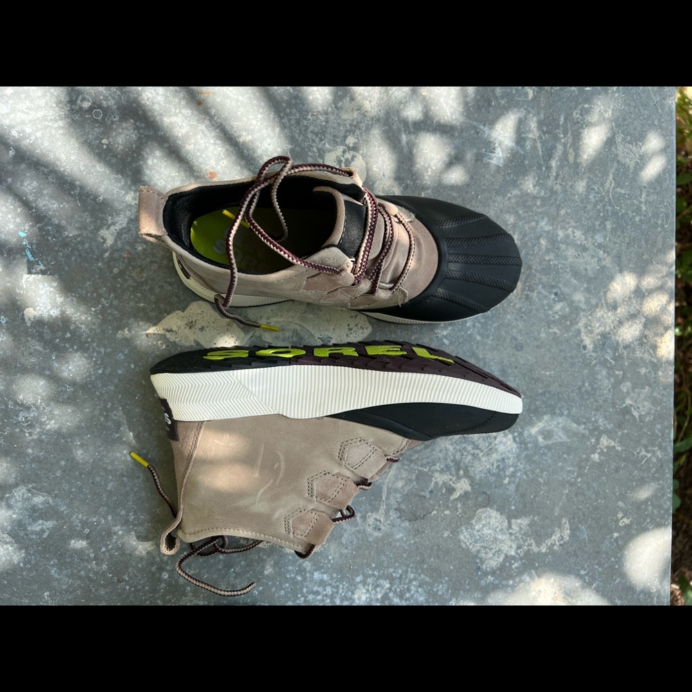 Womens sorel shoes